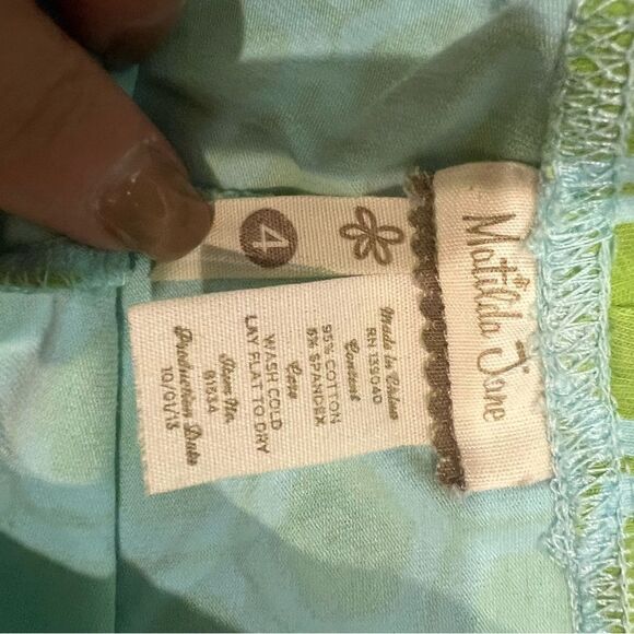 Matilda Jane ruffled shorts size 4 - Picture 3 of 4